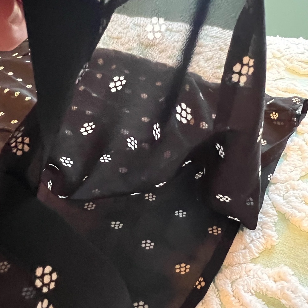 Sheer polka dot blouse - Picture 4 of 4